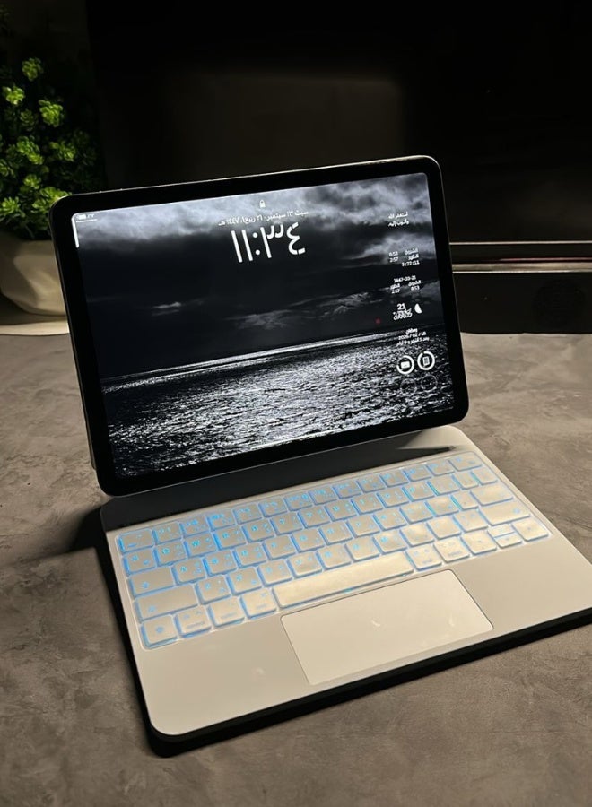 بريمكس كيبورد لوحة مفاتيح ماجيك متوافقة مع أجهزة  ايباد 12.9 برو و أير 13 أنش  باللغة العربية والانجليزية - أبيض - Image 3